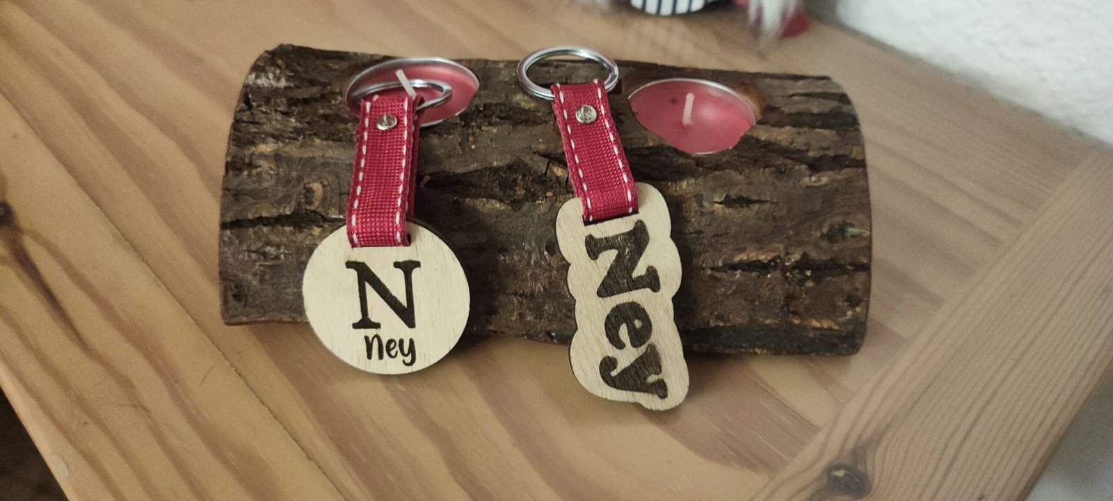 Llavero Personalizado de Madera - Imagen 4