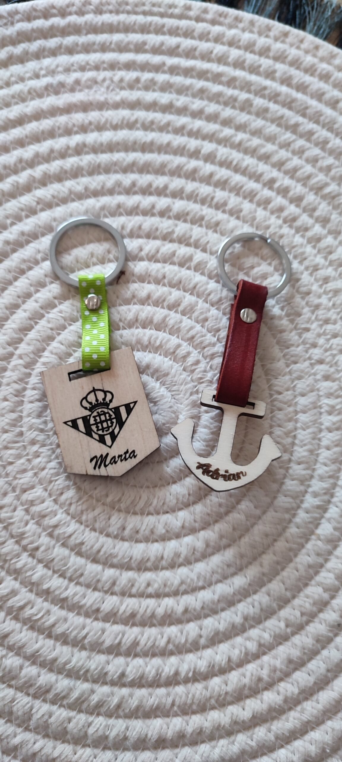 Llavero Personalizado de Madera - Imagen 6